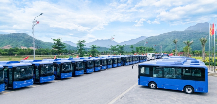 Thêm hơn 440 xe buýt điện sắp lăn bánh tại TPHCM