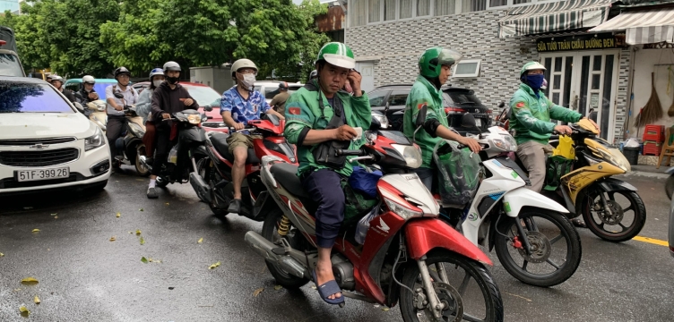 TP.HCM sẽ giải quyết thách thức hạ tầng trạm sạc pin cho xe điện thế nào?