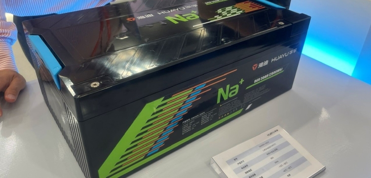 Pin natri-ion giảm rủi ro cháy nổ: Bước ngoặt mới cho ngành xe máy điện?