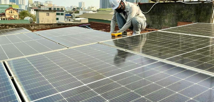 Bộ Công Thương "hé lộ" thời điểm lắp điện mặt trời mái nhà hưởng nhiều ưu đãi