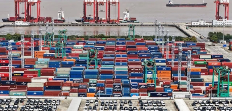 Doanh số xe điện vẫn tăng trên toàn cầu