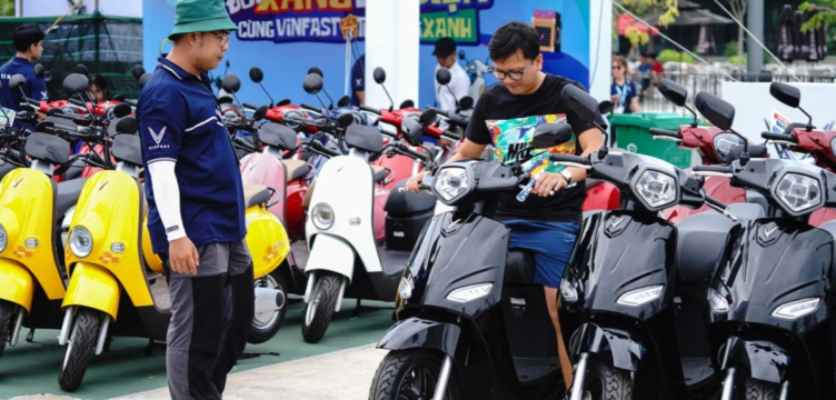 Phương án chỗ để xe điện ở chung cư khi cấm xe xăng