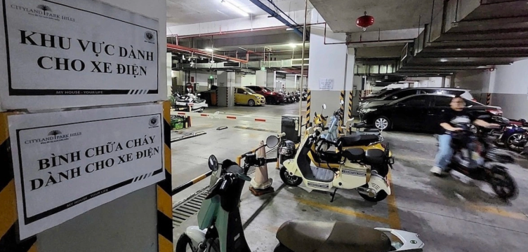 Sắp có quy chuẩn về trạm sạc xe điện trong chung cư