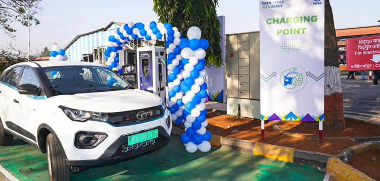 Đường cao tốc phục vụ xe điện