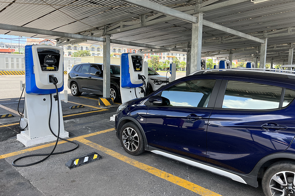 Liên minh trạm sạc: “Chìa khoá” gỡ nút thắt cho các hãng xe điện ngoại vào Việt Nam?