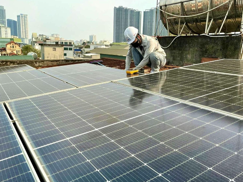 Bộ Công Thương "hé lộ" thời điểm lắp điện mặt trời mái nhà hưởng nhiều ưu đãi