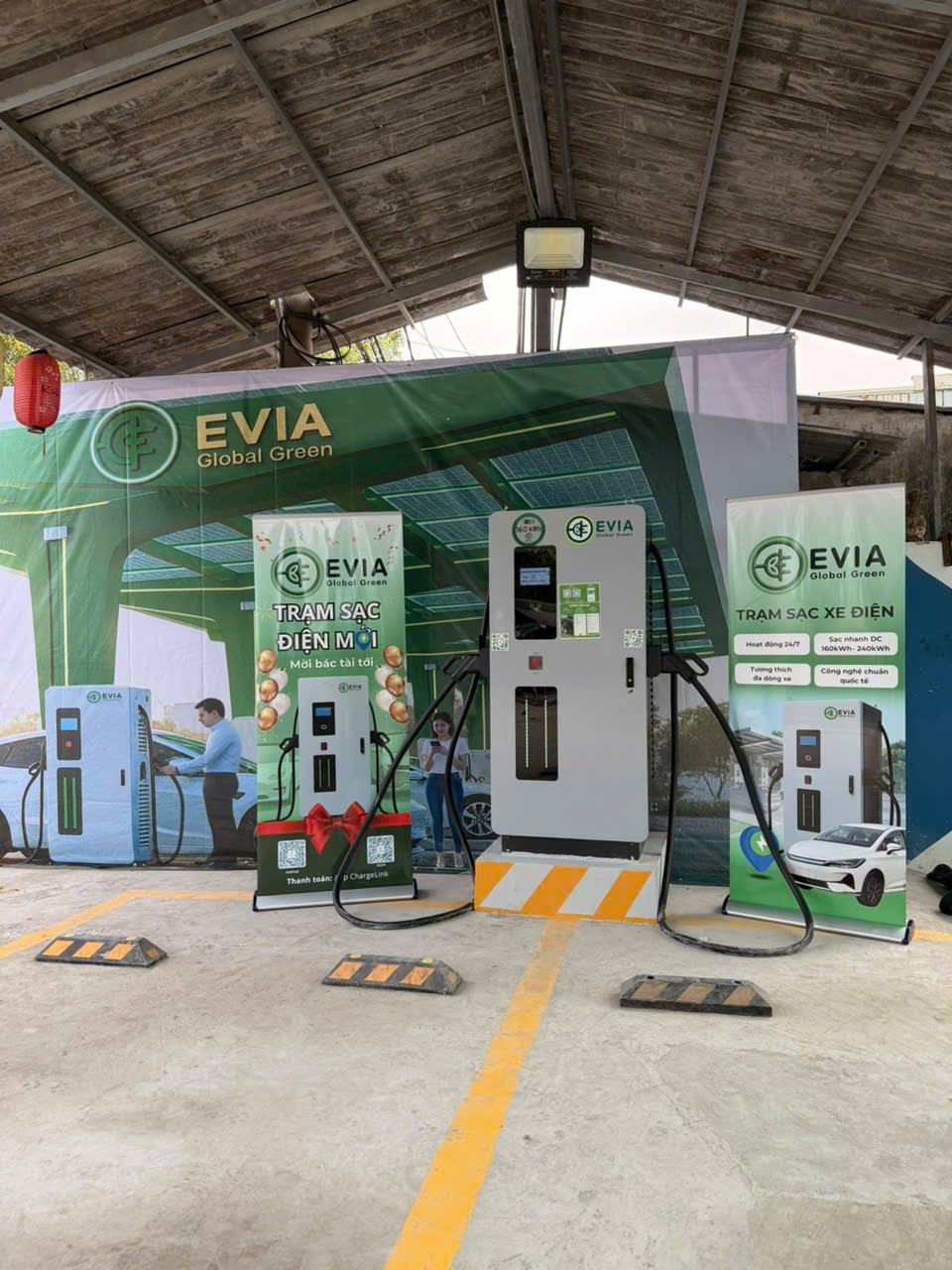 Bộ Công Thương ban hành quy định về giá bán điện cho trạm sạc xe điện