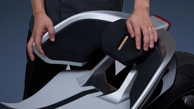 Honda EV Outlier: Mẫu xe 'đến từ tương lai' với pin thể rắn và dẫn động hai bánh đầu tiên trong lịch sử Honda